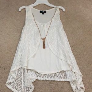 Dressy tank top with gold colored necklace!